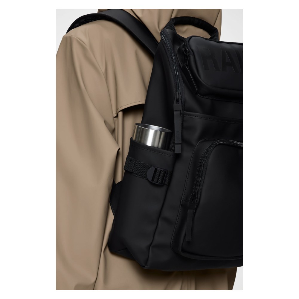 rains_texel_cargo_backpack_black_travel_detail_12